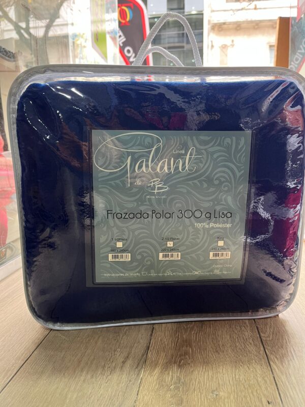 FRAZADA POLAR PIERRE BALMAIN 2 1/2 - Imagen 6